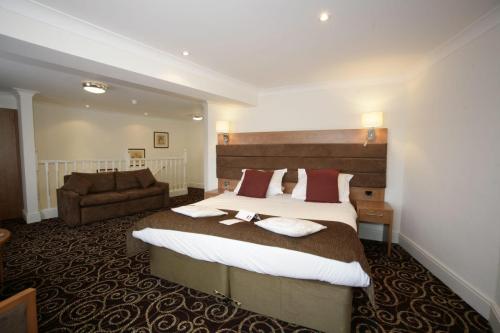 bedroom3