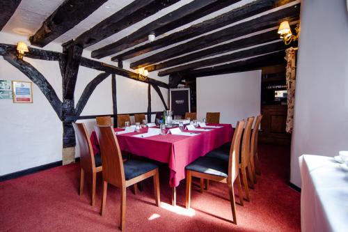 Oak-Bar-Meeting-2