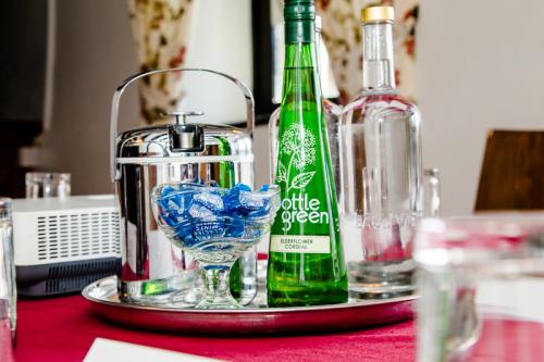 Oak-Bar-Meeting-8